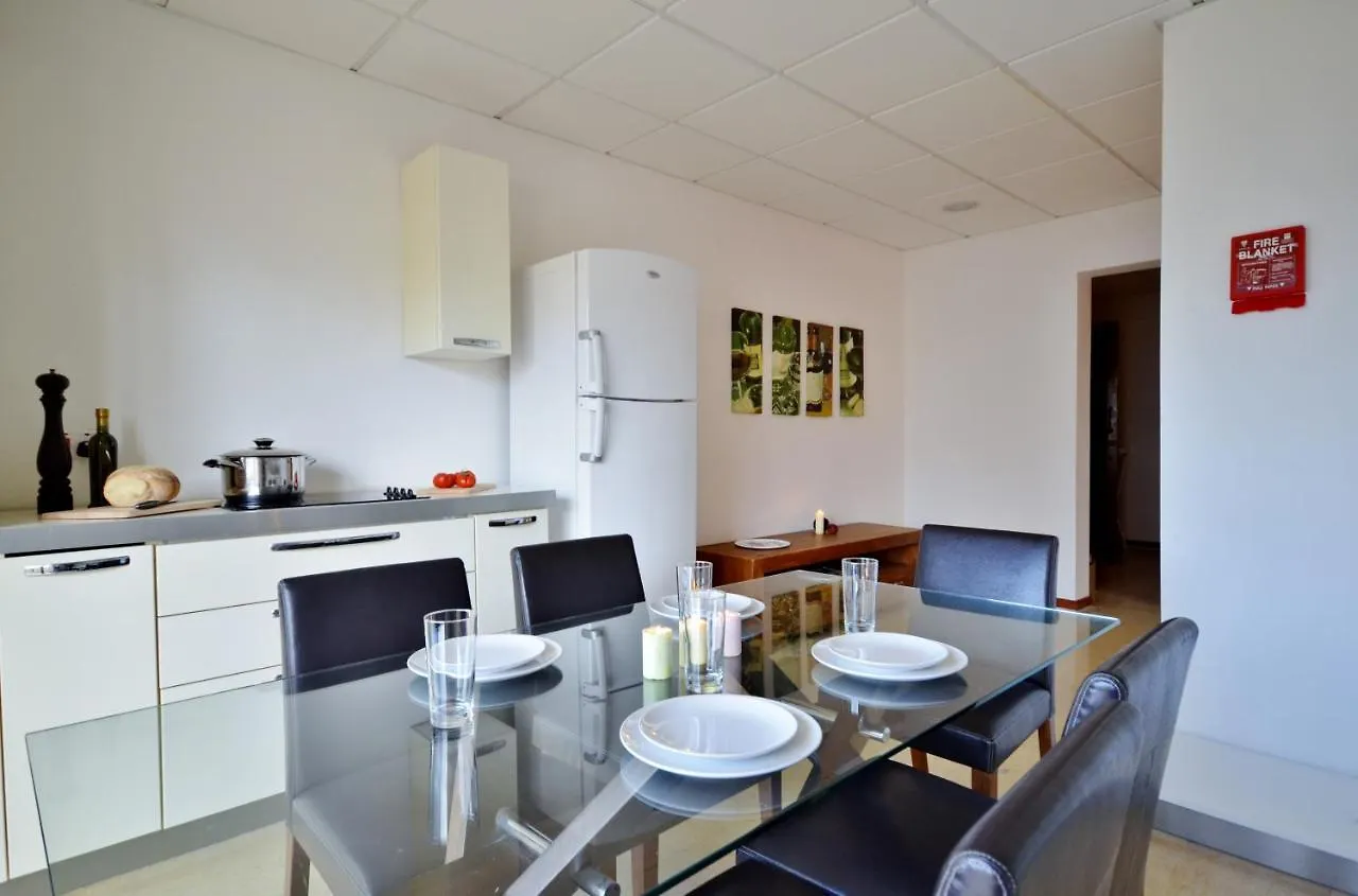City Living Suite Tk 2 Rm 3. Saint Julian's 0*,  Malta